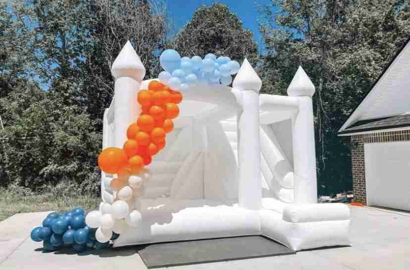 White Combo Bouncer with balloon decoration