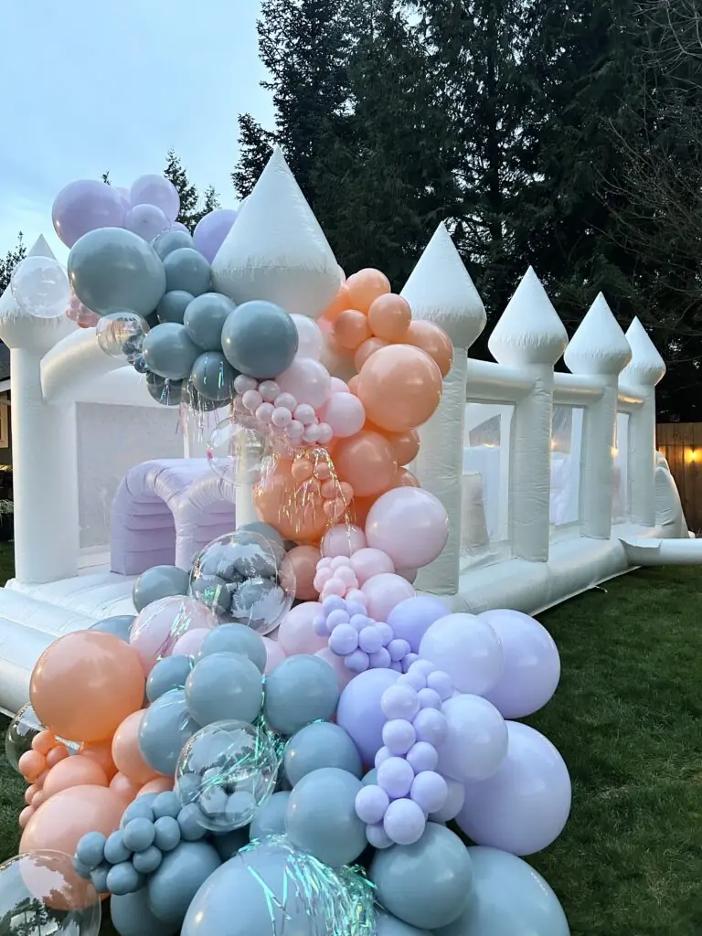 Chateau Bounce & Balloons: Modern Castles: Modern Bouncers. Kids Party with luxury bounce rentals & balloon garlands in snohomish county & king county